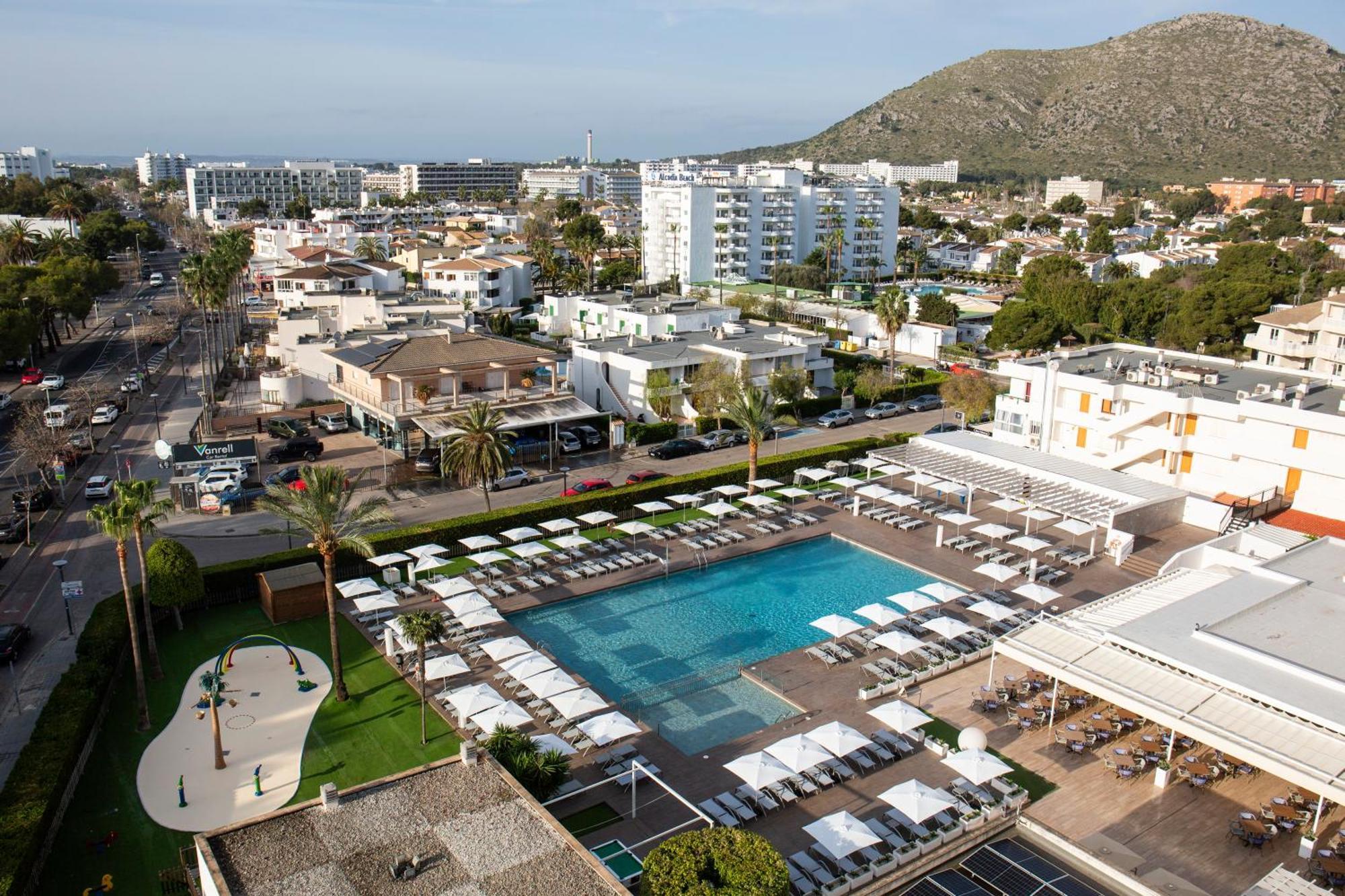 Hotel Bq Delfín Azul 4*